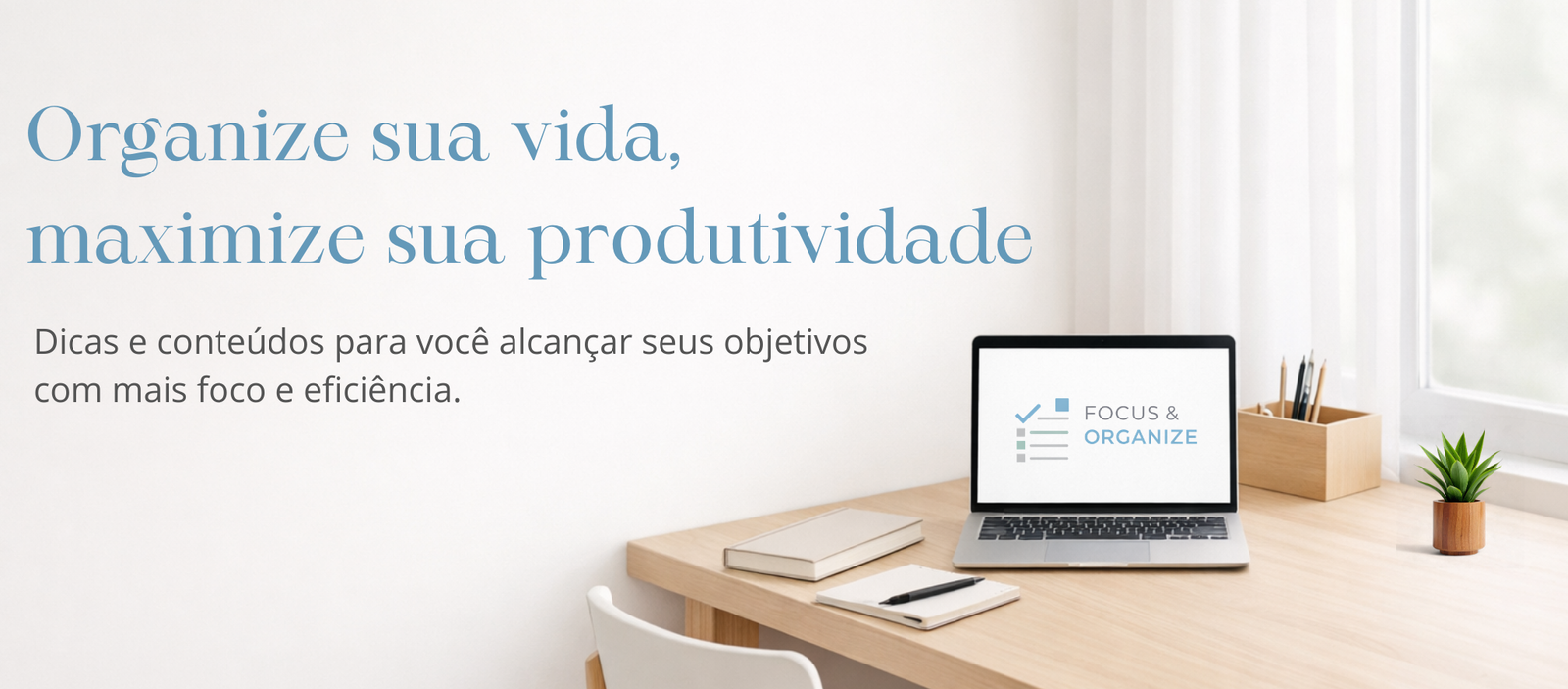 mesa de trabalho minimalista com notebook organização foco e produtividade